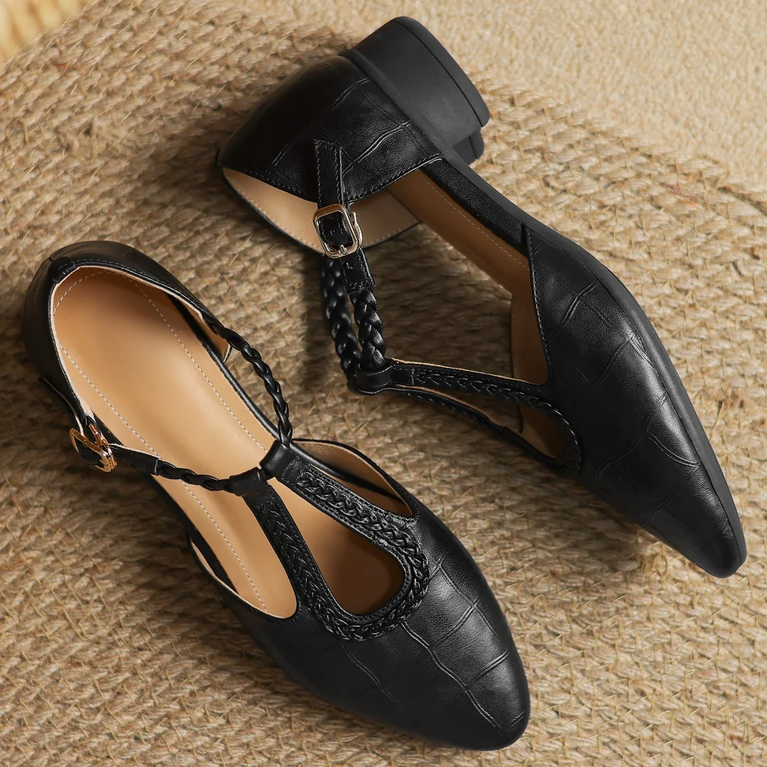 Carla | Classic Mary Jane Donna