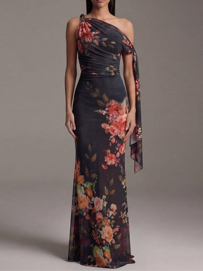 Maxi Pleated Chiffon Dress in Black with One Shoulder