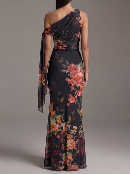 Maxi Pleated Chiffon Dress in Black with One Shoulder