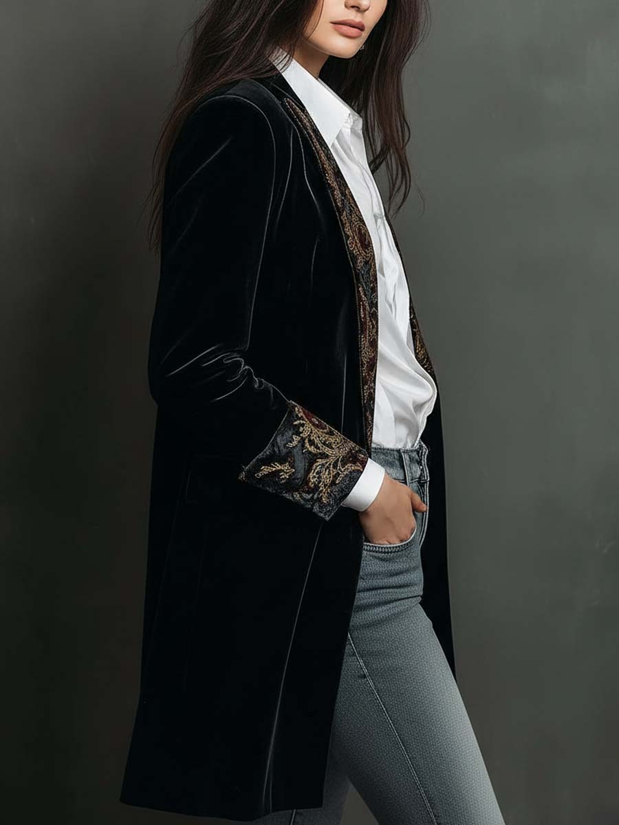 Léontine | Fitted Baroque Print Black Blazer