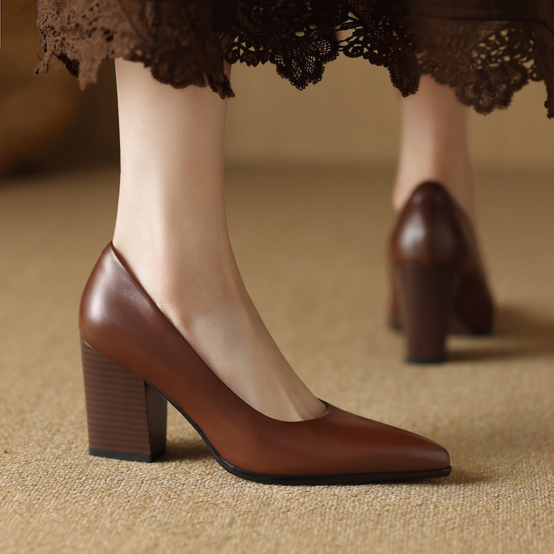 Vivienne | Timeless Block-Heel Pumps
