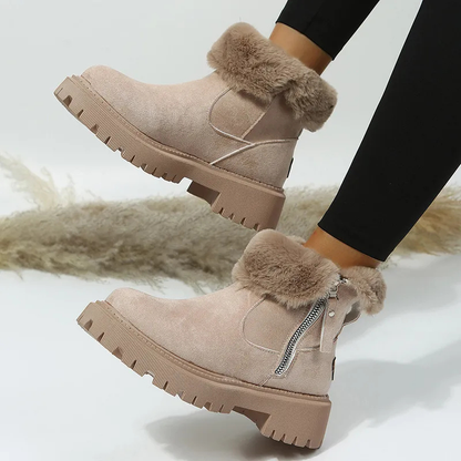 Women's Winter Boots - image 2