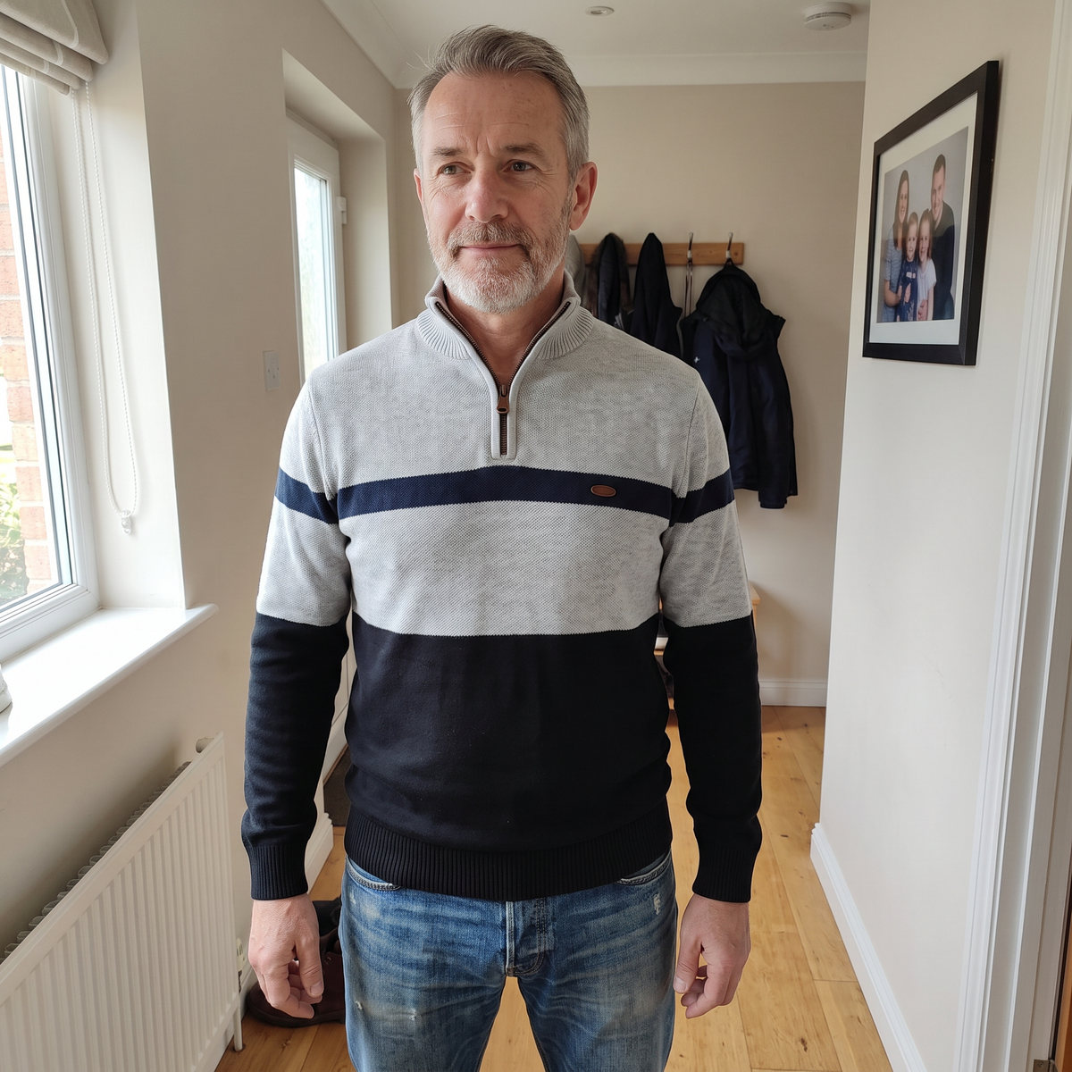 Men's Two-Tone Quarter-Zip Jumper with Ribbed Cuffs and Hem - image 2