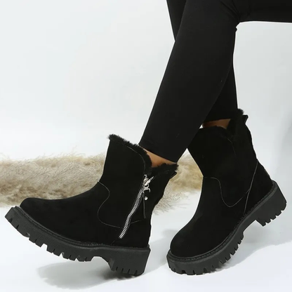 Women's Winter Boots - image 4