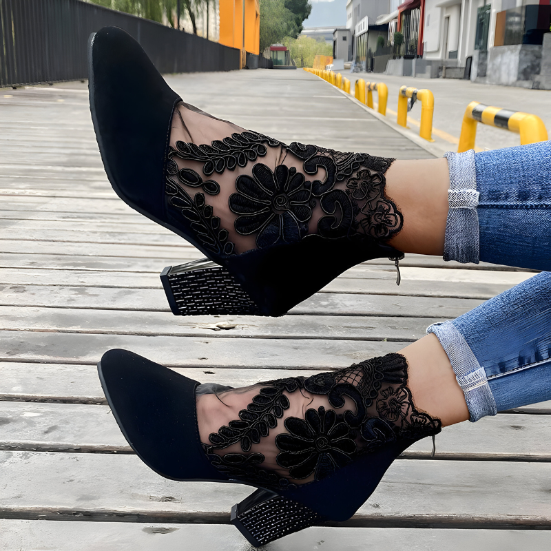 Women's Heels with Wide Toe Shape - image 4
