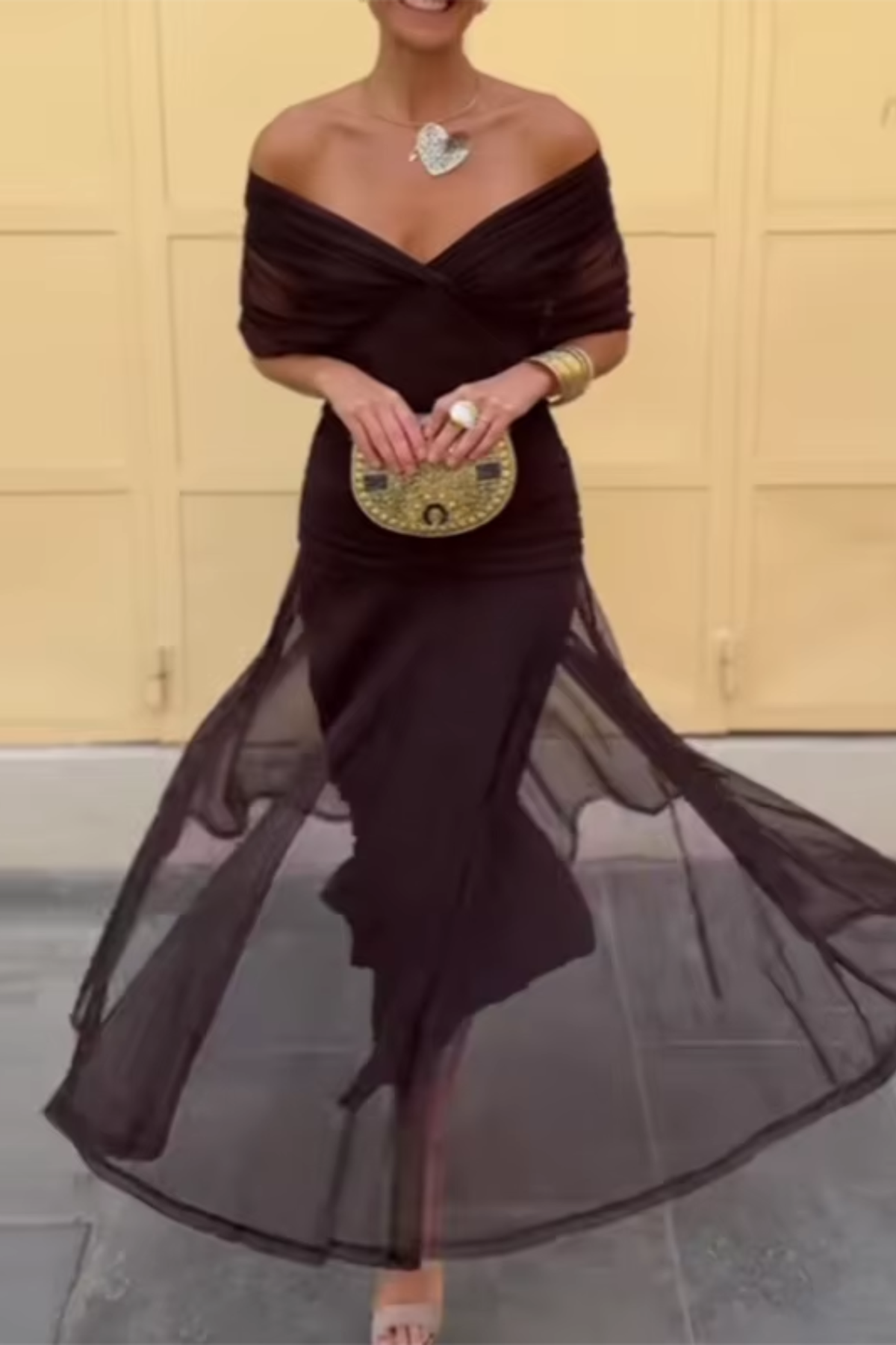 Luisa | Elegant Long Party Dress with V-Neck