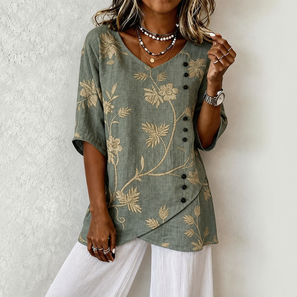 DENISE - Floral Embroidered Blouse