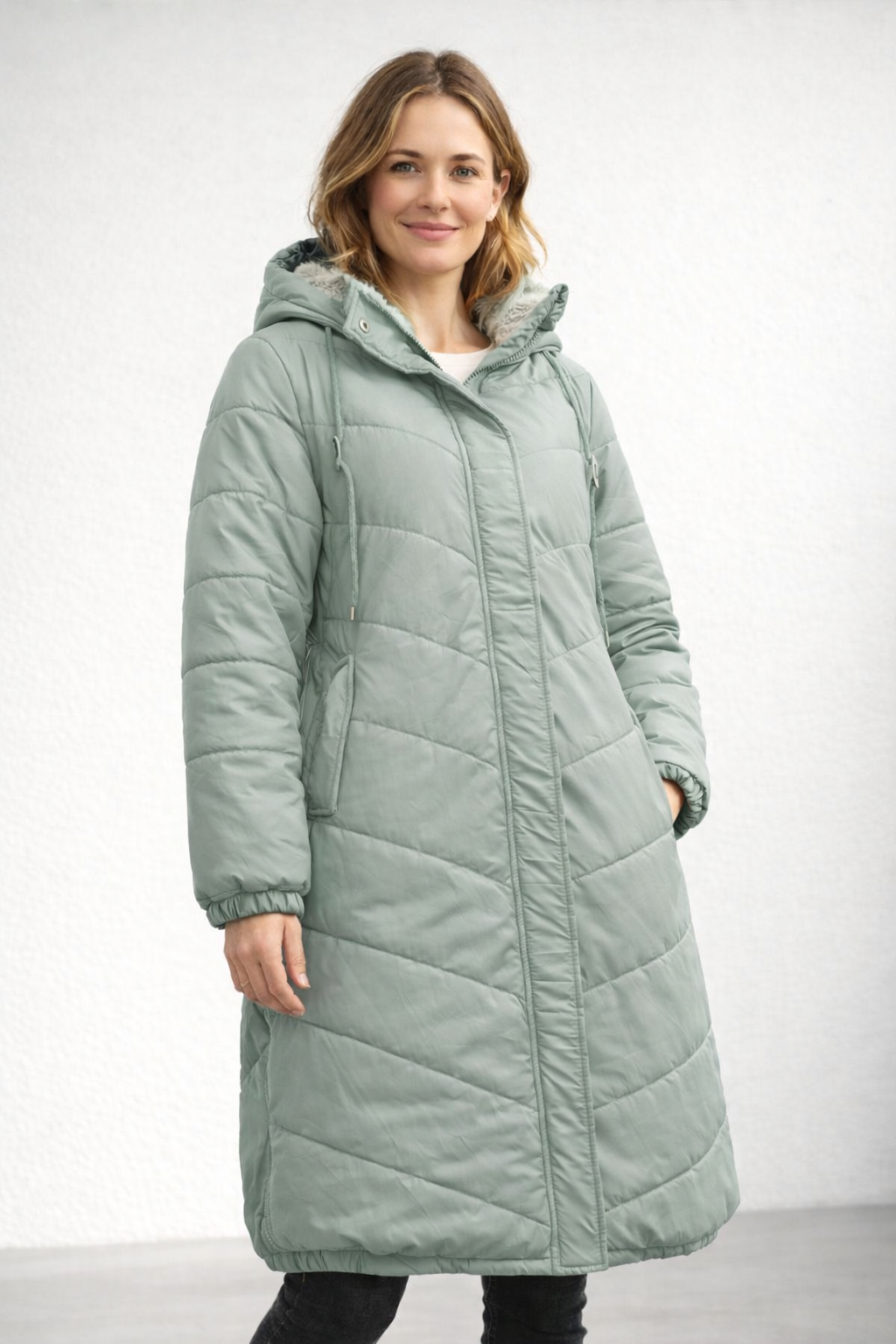 Women's Long Quilted Hooded Coat - image 4