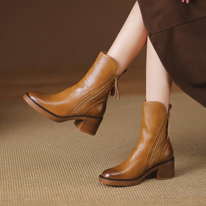 Women's Heeled Ankle Boots with Zip Fastening - image 3
