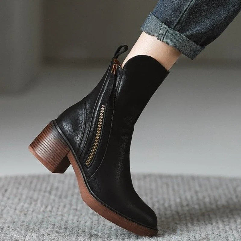 Women's Heeled Ankle Boots with Zip Fastening - image 6