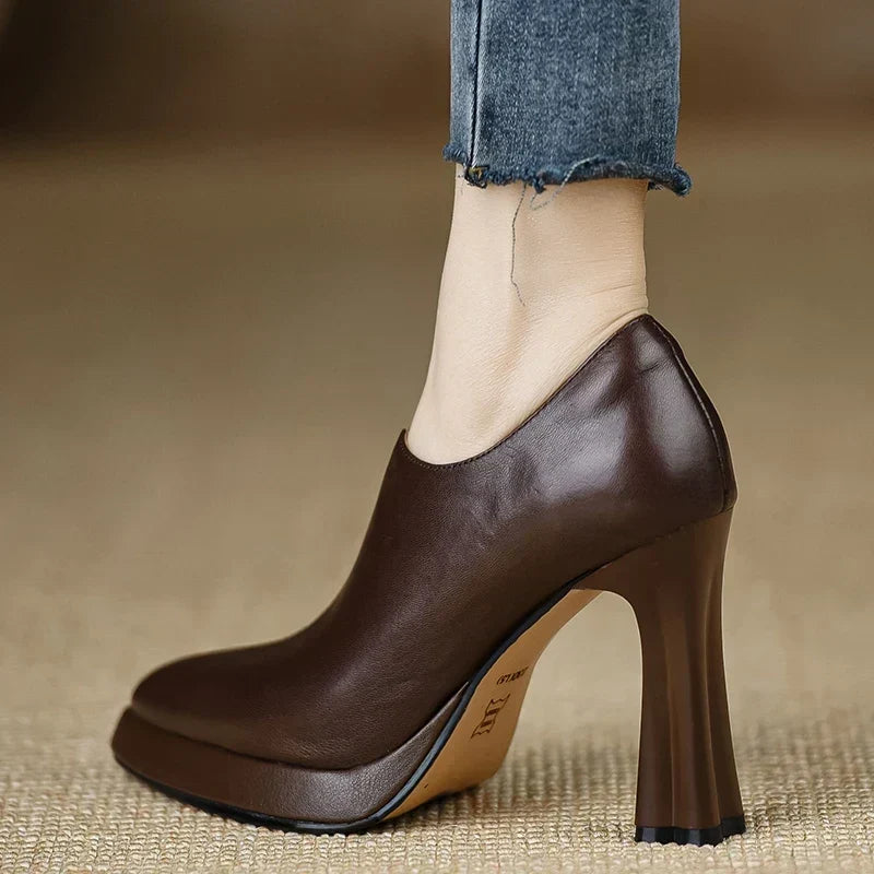 Evelyn | Pointed-Toe Block Heels