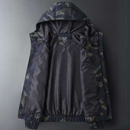 Men's Camo Hooded Jacket with Full Zip and Side Pockets - image 3