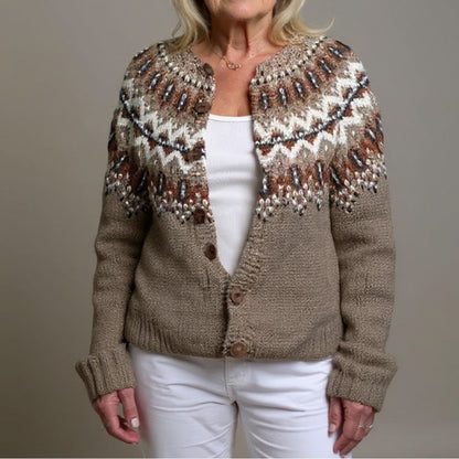 Women's Vintage-Inspired Knit Cardigan - image 1