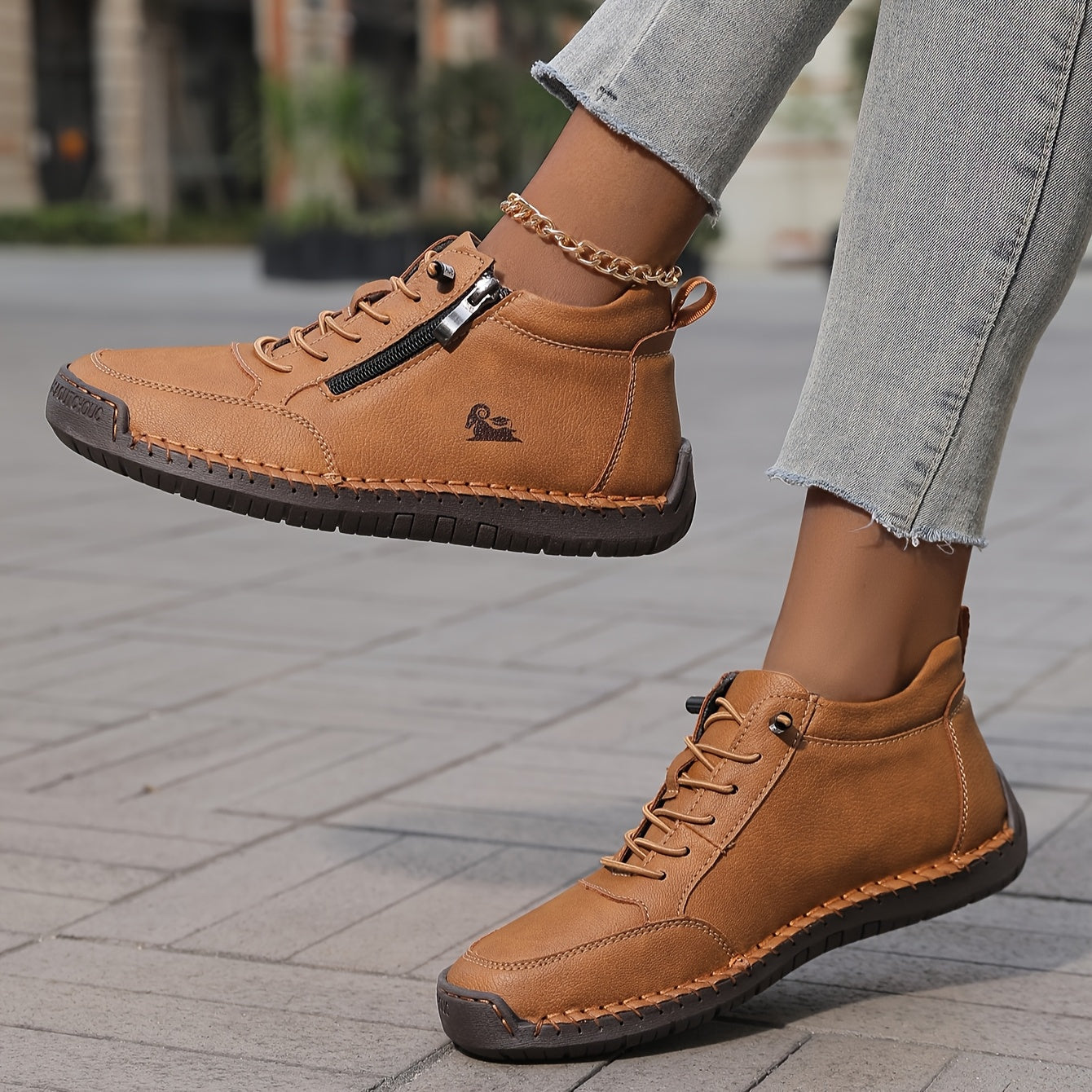 Émy™ | Therapeutic Comfort Trainers