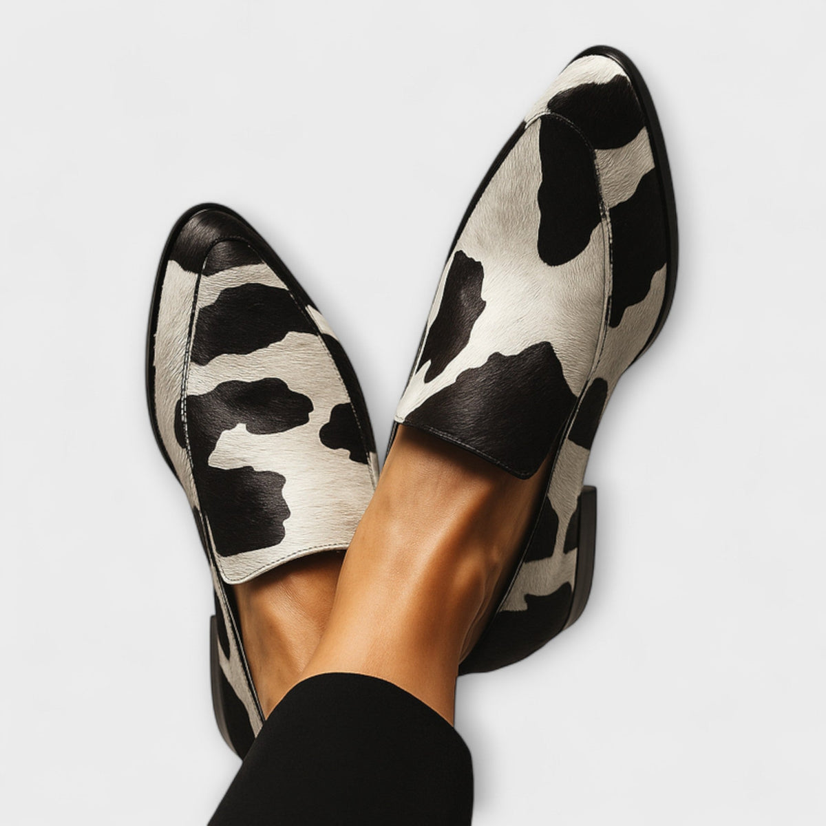 ELEANOR - Printed Pointed-Toe Loafers