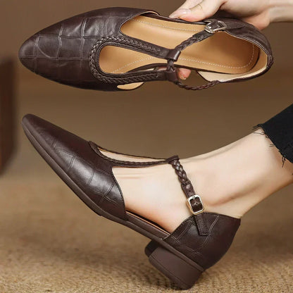 Carla | Classic Mary Jane Donna