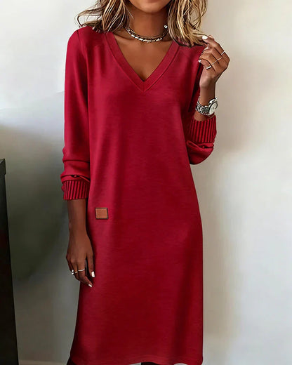Women's V-Neck Midi Dress with Pockets - image 3