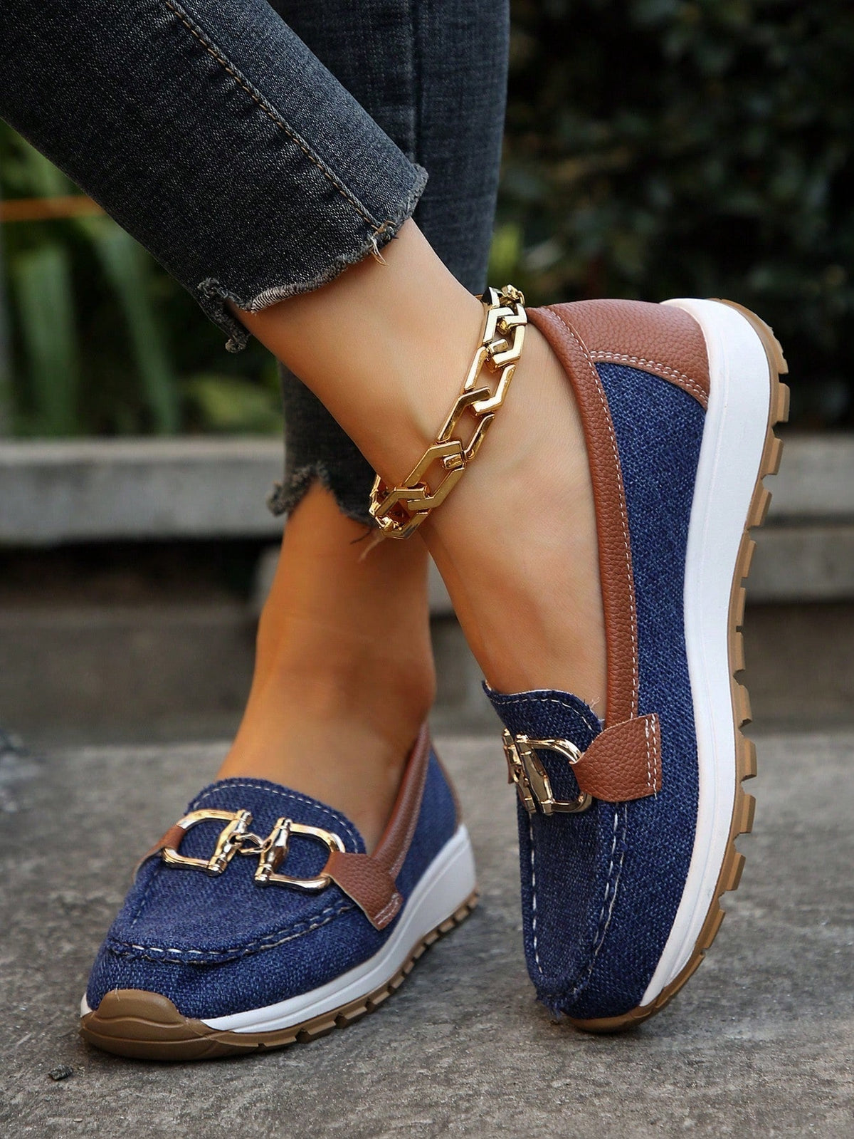 Daniela | Women's Moccasins with Platform and Buckle