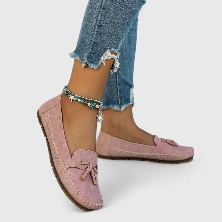 Maria | Women's Moccasins with Bow