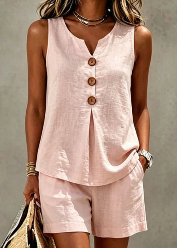 Solana | Outfit with Top and Shorts